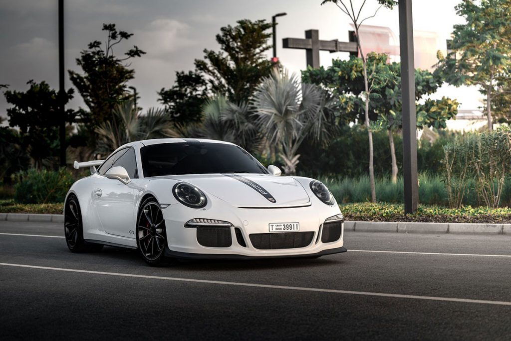 Renting a supercar in Dubai? Proceed with caution.
