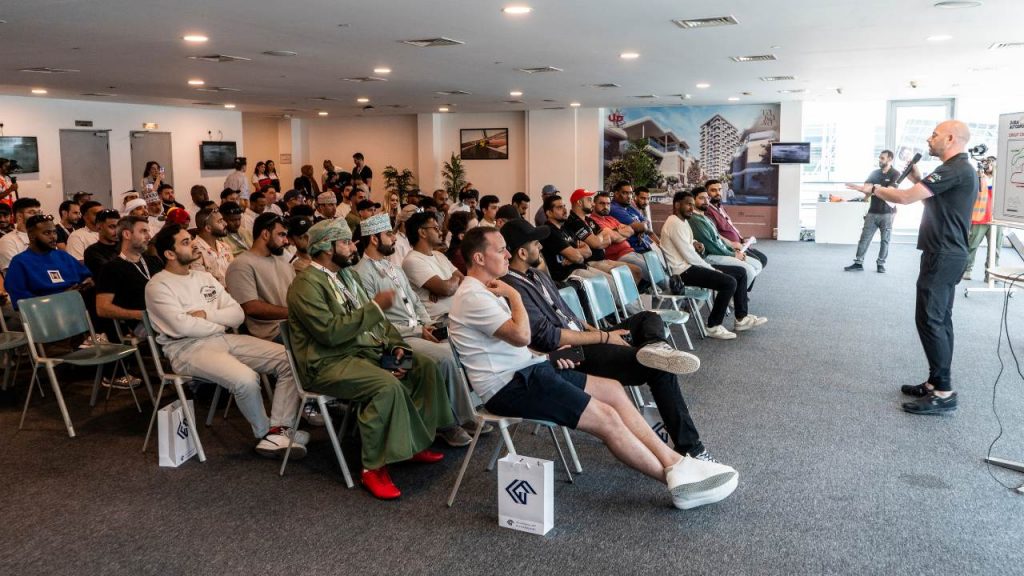 What’s the difference Between a Conference and a Seminar