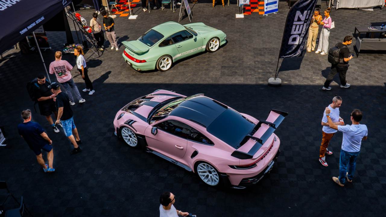 GEAR UP EVENTS PRESENTS_ SUPERCAR TRACK DAY AT THE DUBAI AUTODROME (3)
